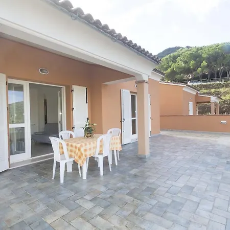 Сasa de vacaciones Villletta Nisporto *